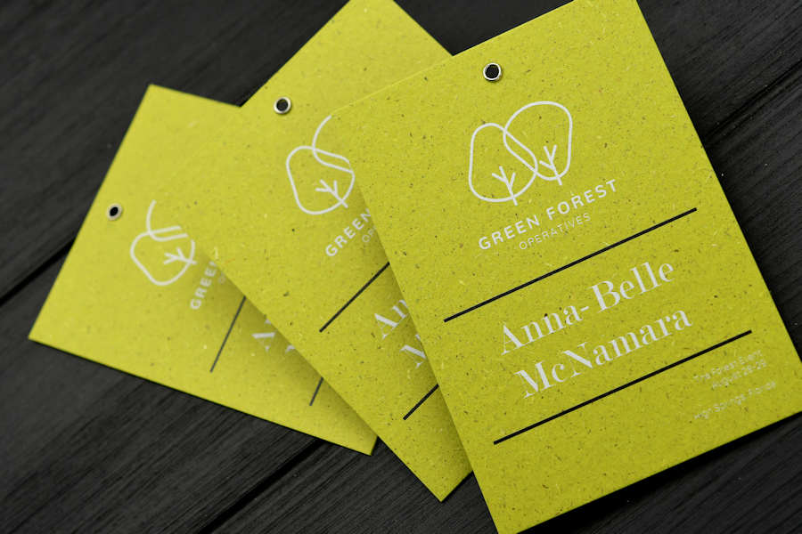 Chlorophyll, 50% of this paper is made from resource-saving fibers such as wheat straw, grass, cotton and cannabis