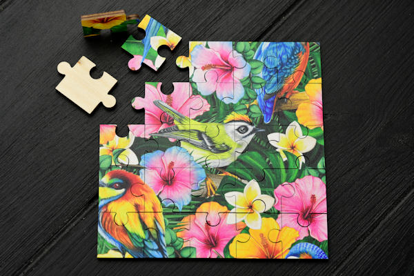 Custom printed wooden jigsaw puzzles