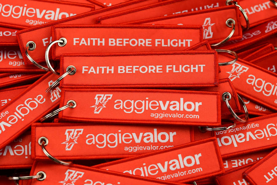 Remove Before Flight keychain