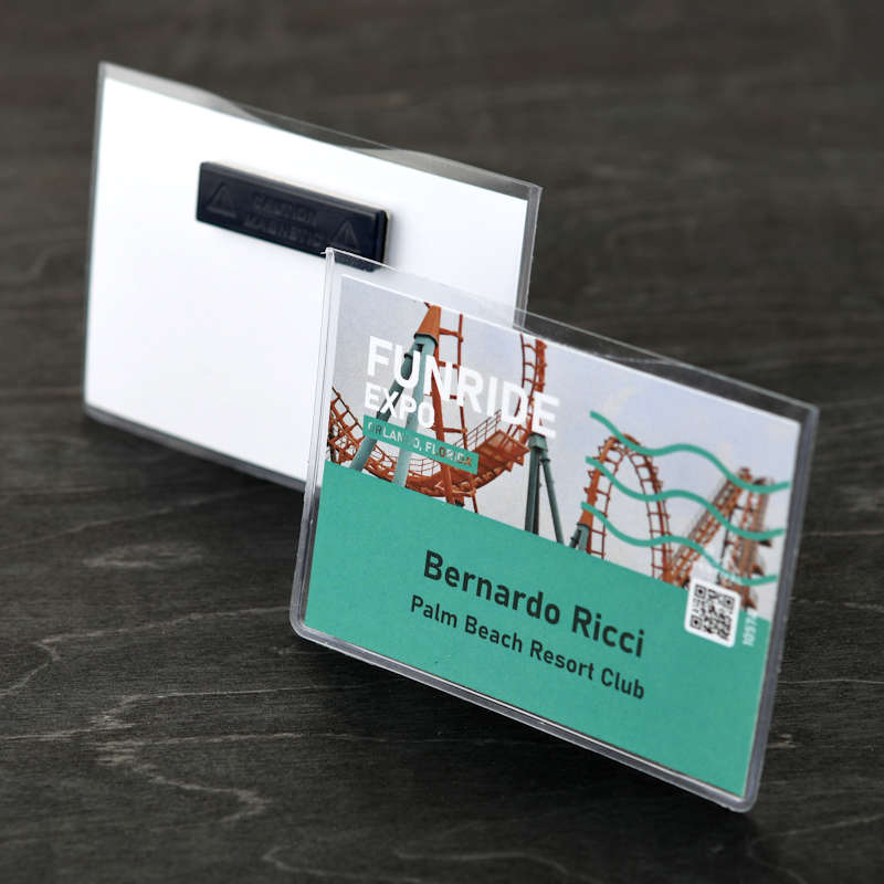 Transparent Konferensbricka med magnetfäste