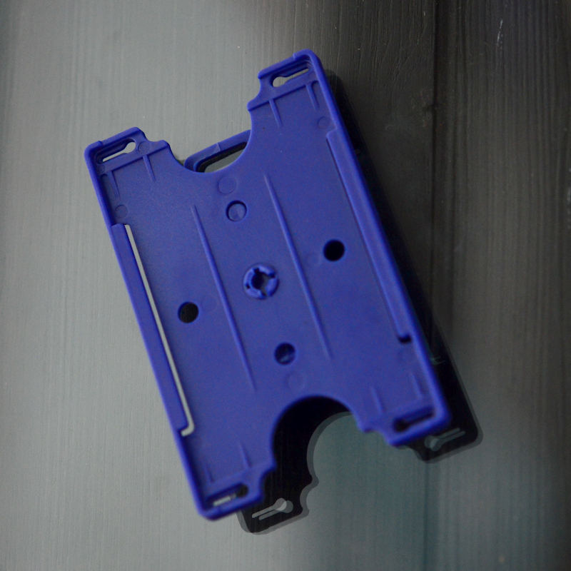 Blå Roterande ID-korthållare