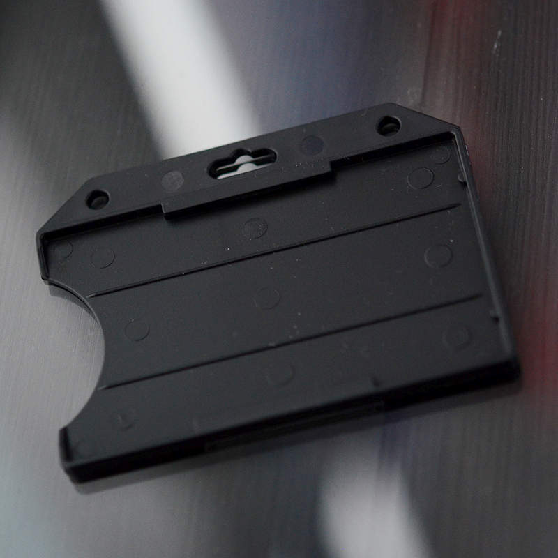 Svart Standard ID-korthållare