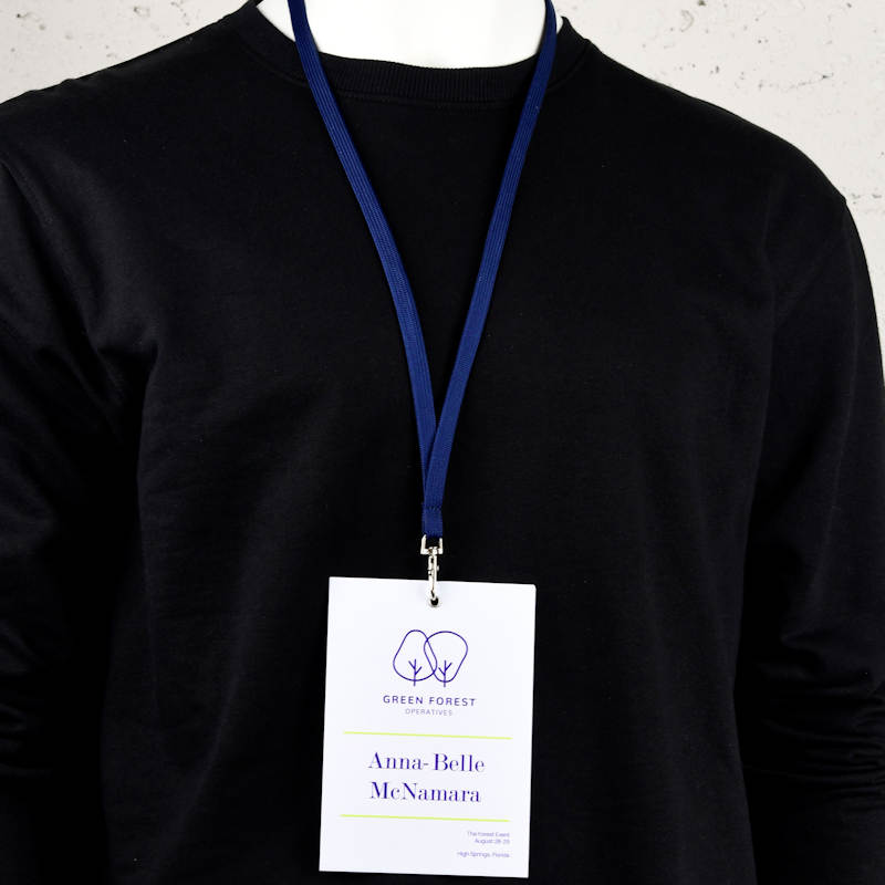 Marinblå Classic 10 mm nyckelband med pistolhake och säkerhetsspänne