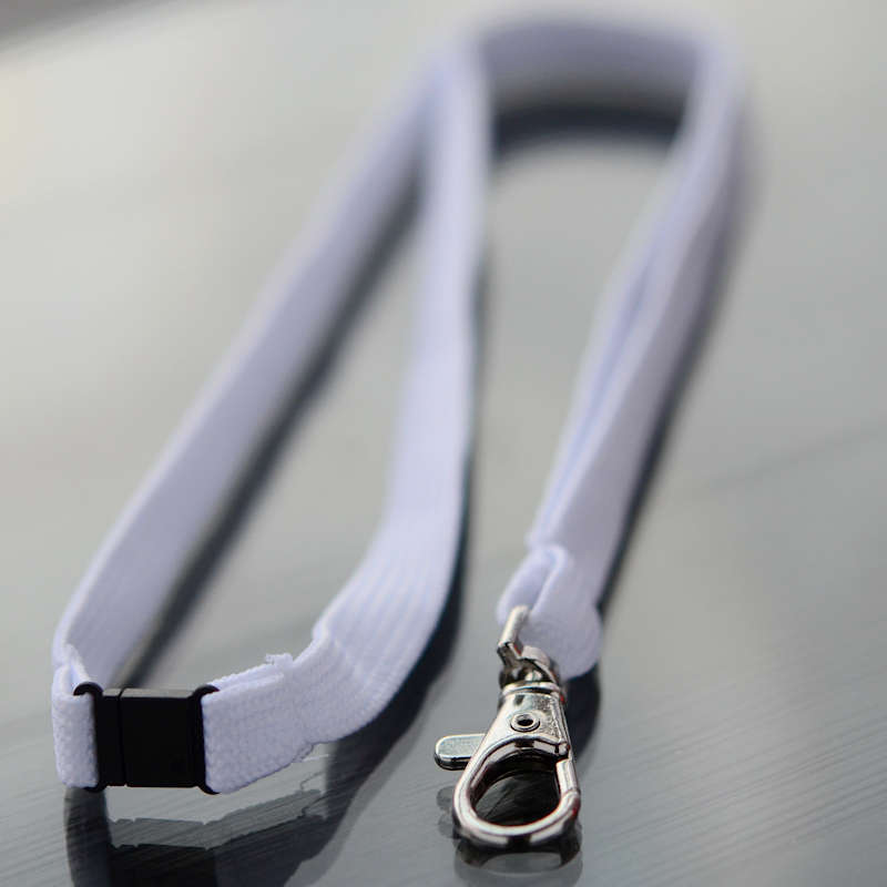 Vit Classic 10 mm nyckelband med pistolhake och säkerhetsspänne