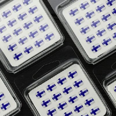 Finsk Flaggklistermärken för namnskyltar