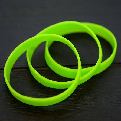 Limegrön Silikonarmband i lagerfärger